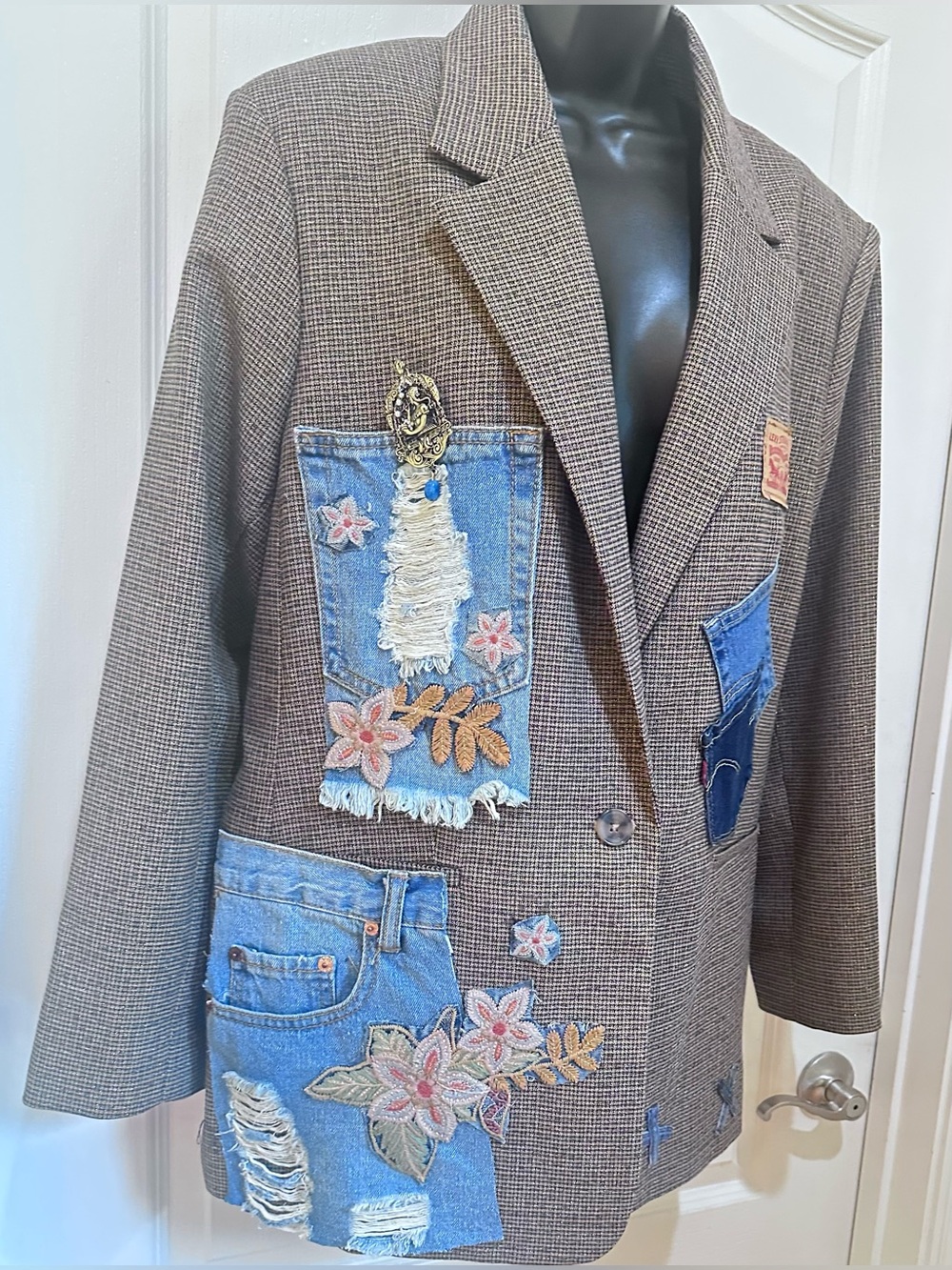 Upcycled Patchwork Embellished Brown plaid Blazer with Denim Accents size 16W - Picture 2 of 4